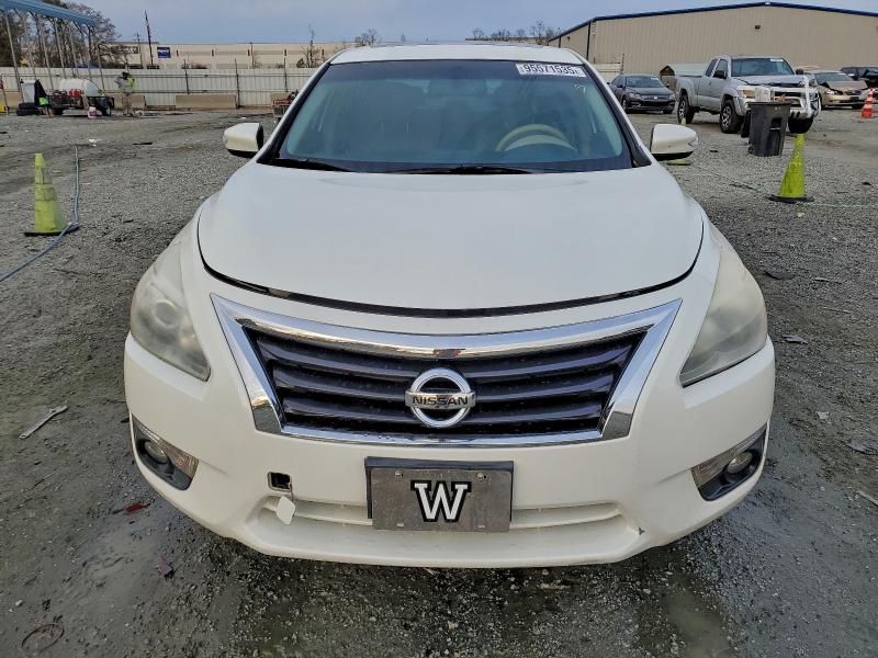 Photo 5 from auction – 2013 NISSAN ALTIMA 2.5 with VIN 1N4AL3AP3DN479571