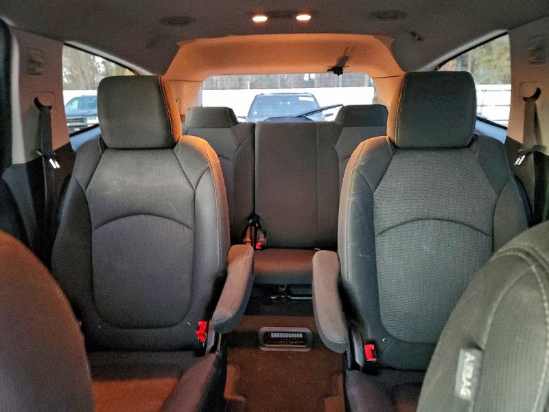 Photo 10 from auction – 2015 CHEVROLET TRAVERSE with VIN 1GNKRHKD5FJ103177