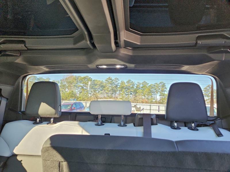 Снимка 10 от търг – 2024 GMC HUMMER PIC с VIN 1GT10DDB7RU107673