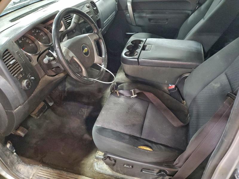 Photo 7 from auction – 2013 CHEVROLET SILVERADO with VIN 1GCRKSE70DZ186885