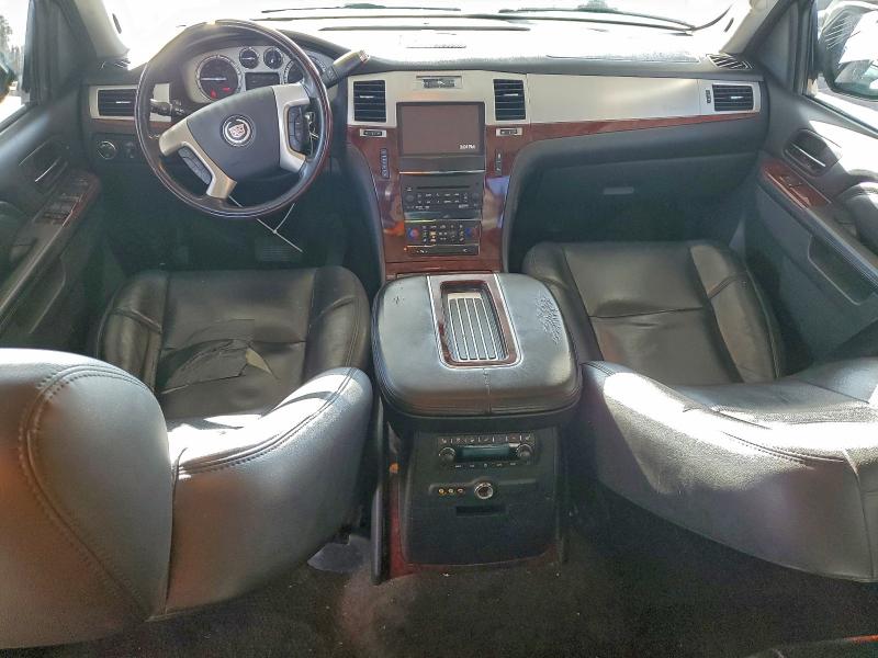 Photo 8 from auction – 2013 CADILLAC ESCALADE E with VIN 1GYS3HEF3DR288619