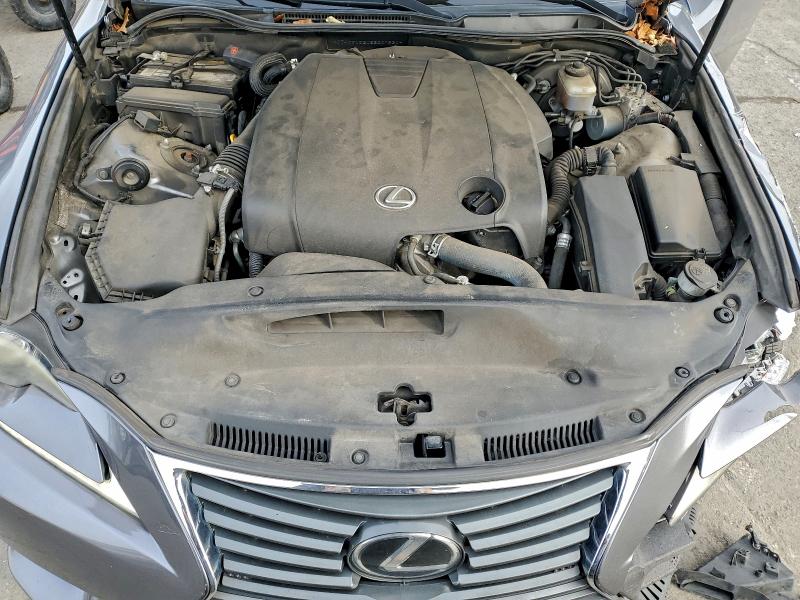 Photo 11 from auction – 2014 LEXUS IS with VIN JTHCF1D24E5007524