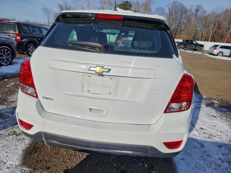 Photo 6 from auction – 2020 CHEVROLET TRAX LS with VIN KL7CJKSB2LB089886