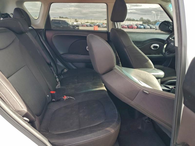 Photo 10 from auction – 2016 KIA SOUL with VIN KNDJN2A22G7284055