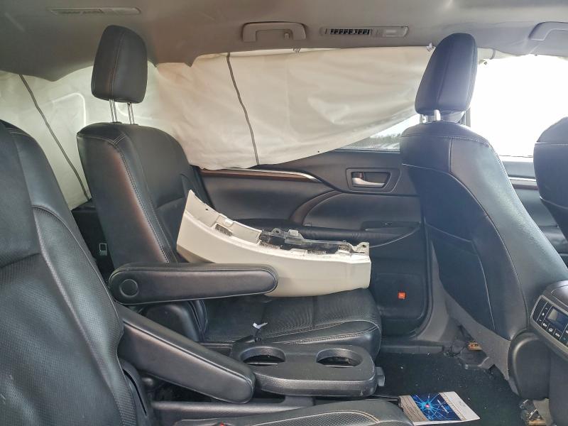 Photo 11 from auction – 2014 TOYOTA HIGHLANDER with VIN 5TDDKRFH8ES059685