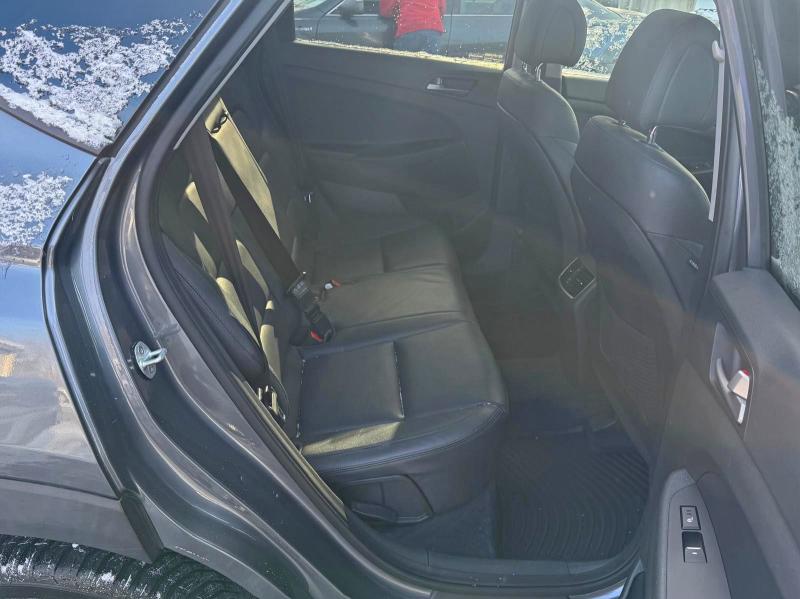 Photo 6 from auction – 2016 HYUNDAI TUCSON LIM with VIN KM8J3CA21GU120790