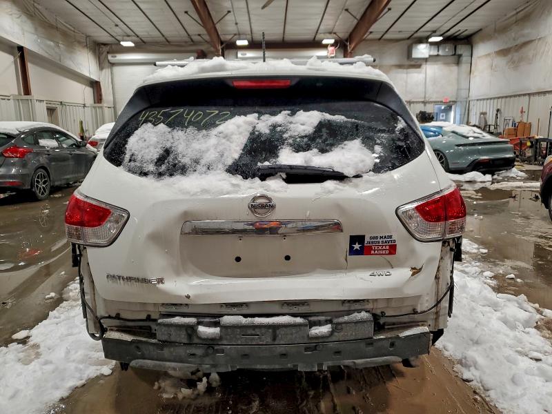 Photo 6 from auction – 2015 NISSAN PATHFINDER with VIN 5N1AR2MM4FC644767