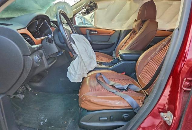 Photo 7 from auction – 2015 CHEVROLET TRAVERSE L with VIN 1GNKRGKD5FJ265269