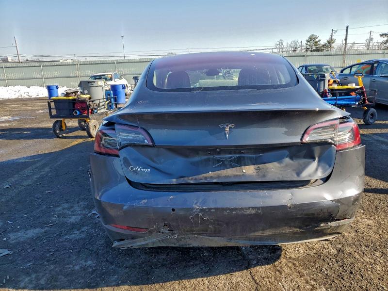 Photo 6 from auction – 2017 TESLA MODEL 3 with VIN 5YJ3E1EA6HF000099