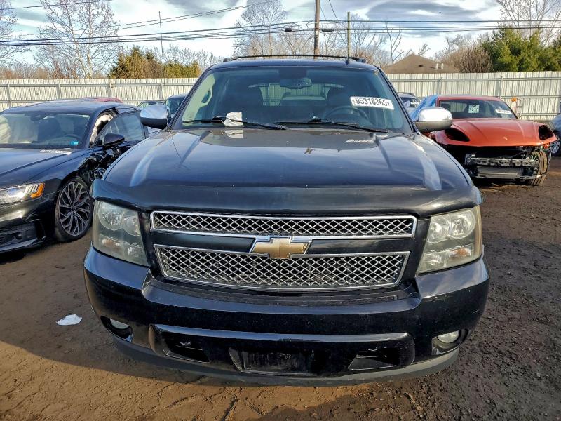 Photo 5 from auction – 2009 CHEVROLET AVALANCHE with VIN 3GNFK12069G241701