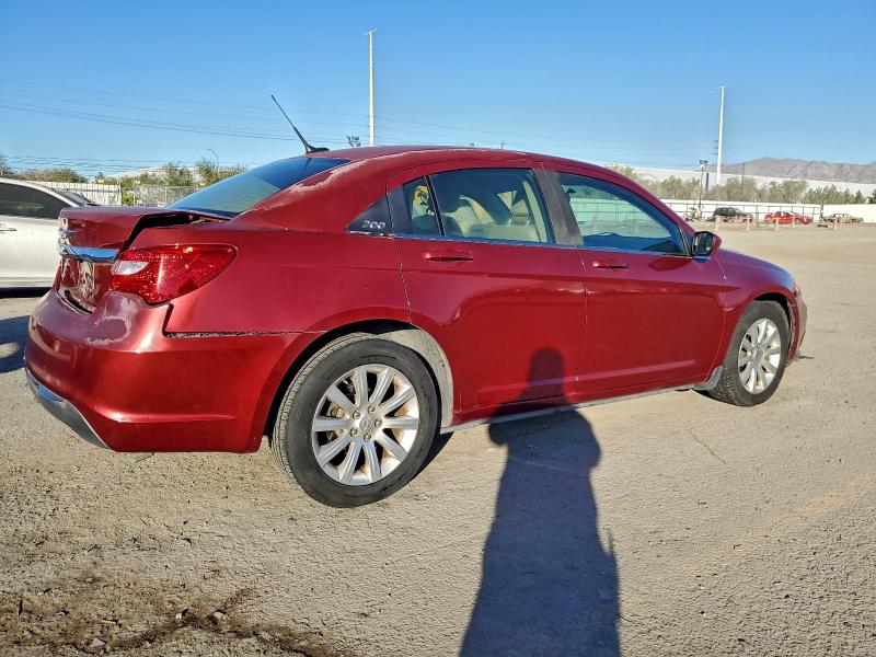 Photo 3 from auction – 2011 CHRYSLER 200 TOURIN with VIN 1C3BC1FGXBN504415
