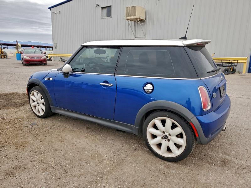 Photo 2 from auction – 2005 MINI COOPER S with VIN WMWRE33435TG95461