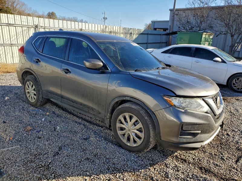 Photo 4 from auction – 2019 NISSAN ROGUE with VIN 5N1AT2MT5KC716319