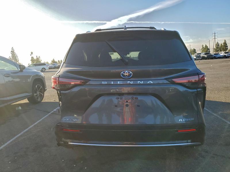 Photo 6 from auction – 2025 TOYOTA SIENNA LIM with VIN 5TDESKFC1SS173751