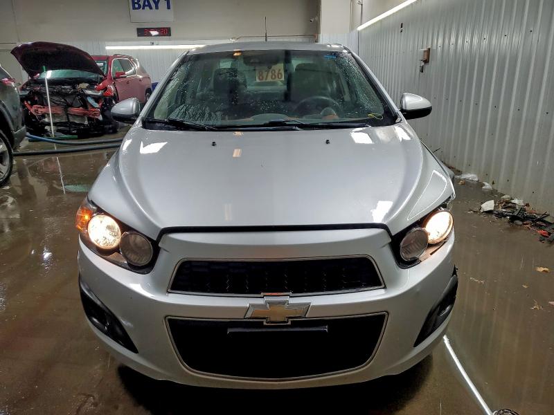 Photo 5 from auction – 2014 CHEVROLET SONIC LT with VIN 1G1JC5SH8E4198041