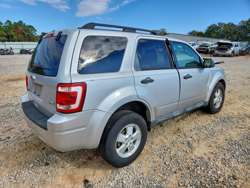 Photo 3 from auction – 2012 FORD ESCAPE with VIN 1FMCU0DG5CKC00157