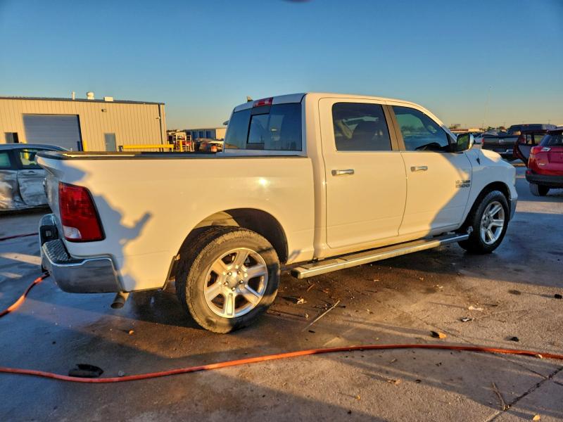Photo 3 from auction – 2017 RAM 1500 SLT with VIN 1C6RR6LG5HS639510