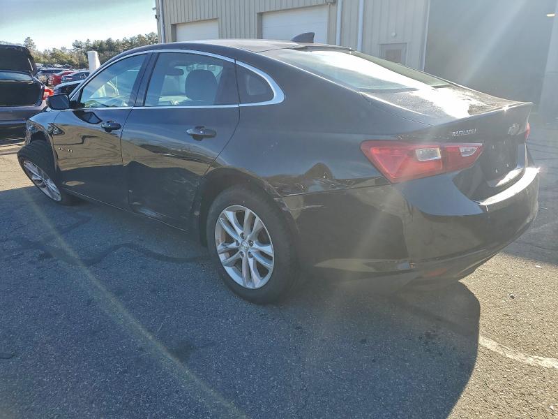 Photo 2 from auction – 2017 CHEVROLET MALIBU LT with VIN 1G1ZE5ST9HF293685