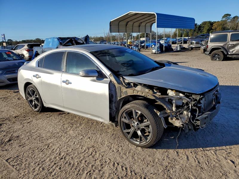 Photo 4 from auction – 2014 NISSAN MAXIMA S with VIN 1N4AA5AP0EC910883