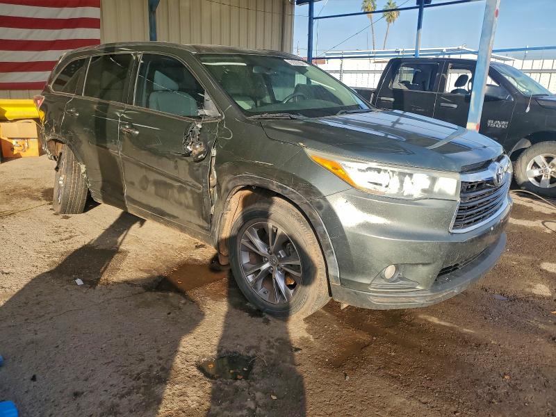 Photo 4 from auction – 2015 TOYOTA HIGHLANDER with VIN 5TDJKRFH1FS147725