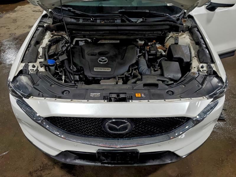 Photo 12 from auction – 2020 MAZDA CX-5 SIGNA with VIN JM3KFBEY5L0742035