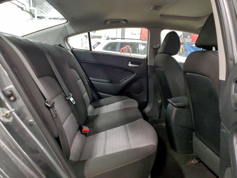 Photo 10 from auction – 2016 KIA FORTE LX with VIN KNAFX4A61G5525269
