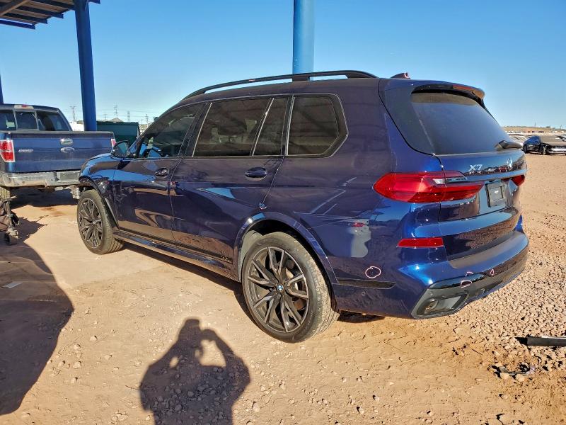 Photo 2 from auction – 2022 BMW X7 XDRIVE4 with VIN 5UXCW2C05N9M50120
