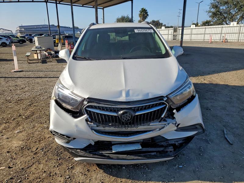 Photo 5 from auction – 2018 BUICK ENCORE PRE with VIN KL4CJASB0JB575696