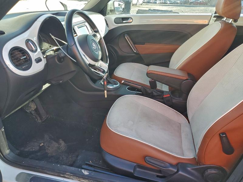 Photo 7 from auction – 2017 VOLKSWAGEN BEETLE S/S with VIN 3VW517AT5HM813585