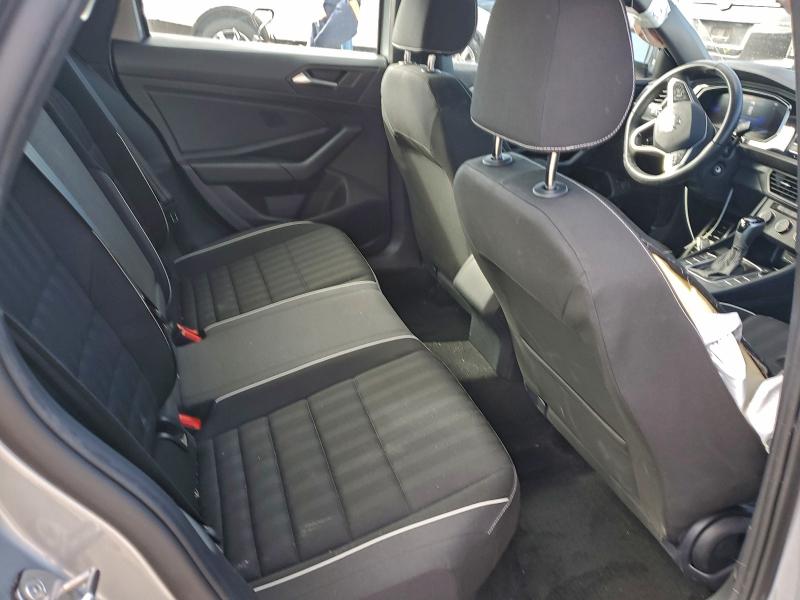 Photo 10 from auction – 2023 VOLKSWAGEN JETTA with VIN 3VWBM7BU7PM027612