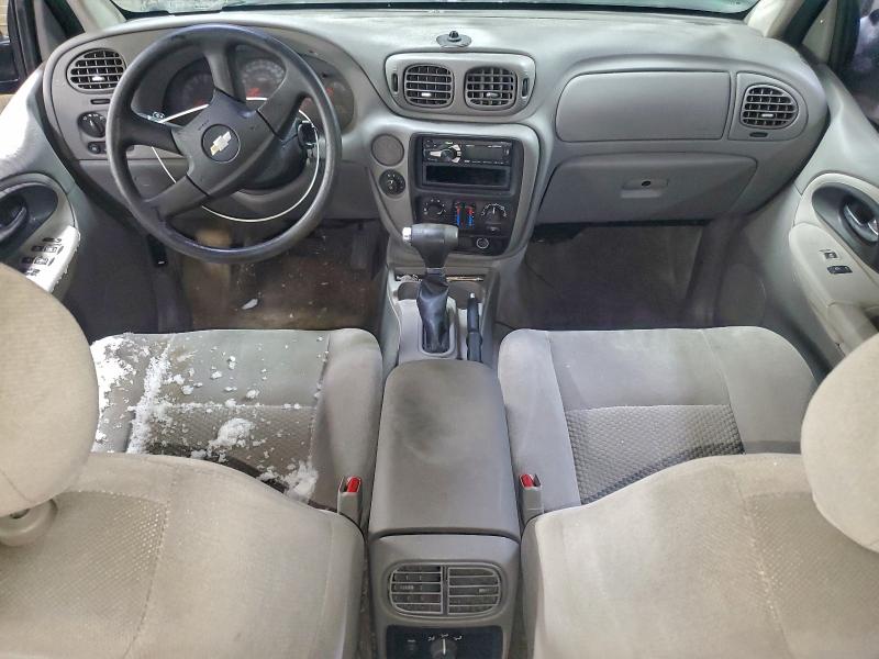 Photo 8 from auction – 2007 CHEVROLET TRAILBLAZER with VIN 1GNDS13S872296812