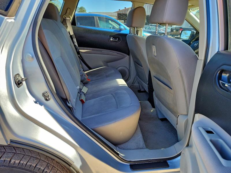 Photo 11 from auction – 2013 NISSAN ROGUE S with VIN JN8AS5MT6DW032863
