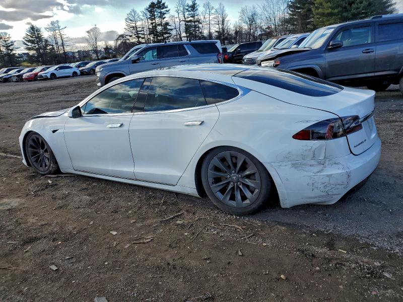Photo 2 from auction – 2018 TESLA MODEL S with VIN 5YJSA1E25JF287845