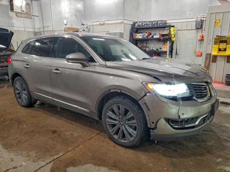 Photo 4 from auction – 2016 LINCOLN MKX RESERV with VIN 2LMTJ8LP2GBL35108