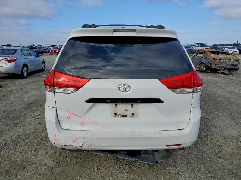 Photo 6 from auction – 2012 TOYOTA SIENNA with VIN 5TDZK3DC8CS206708