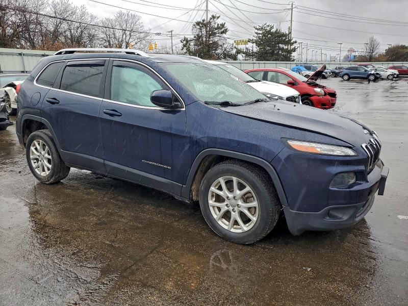 Photo 4 from auction – 2015 JEEP CHEROKEE L with VIN 1C4PJLCB8FW518048