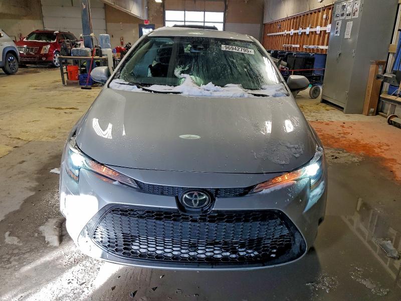 Photo 5 from auction – 2022 TOYOTA COROLLA LE with VIN 5YFEPMAE7NP312154