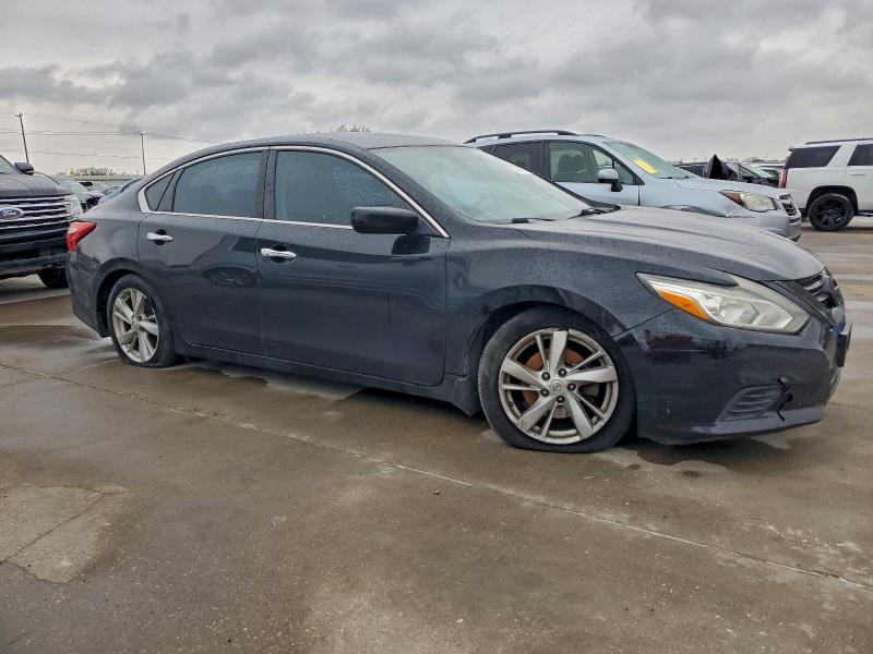 Photo 4 from auction – 2016 NISSAN ALTIMA 2.5 with VIN 1N4AL3AP3GC274316