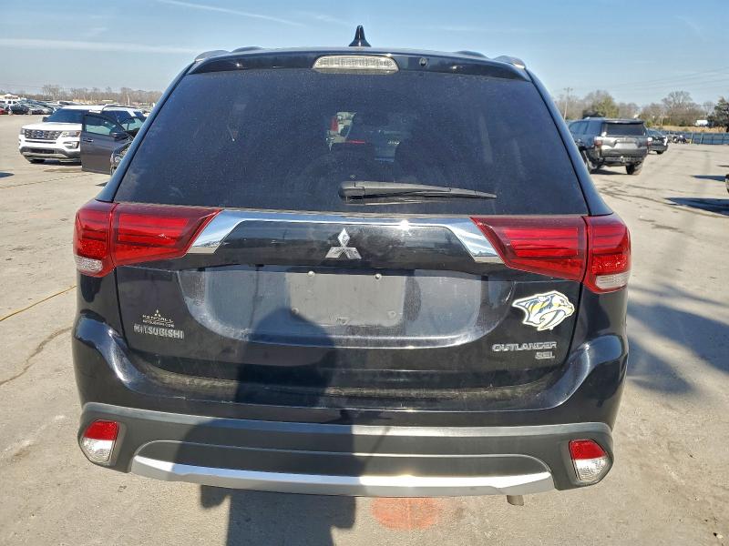 Photo 6 from auction – 2017 MITSUBISHI OUTLANDER with VIN JA4AD3A38HZ005404