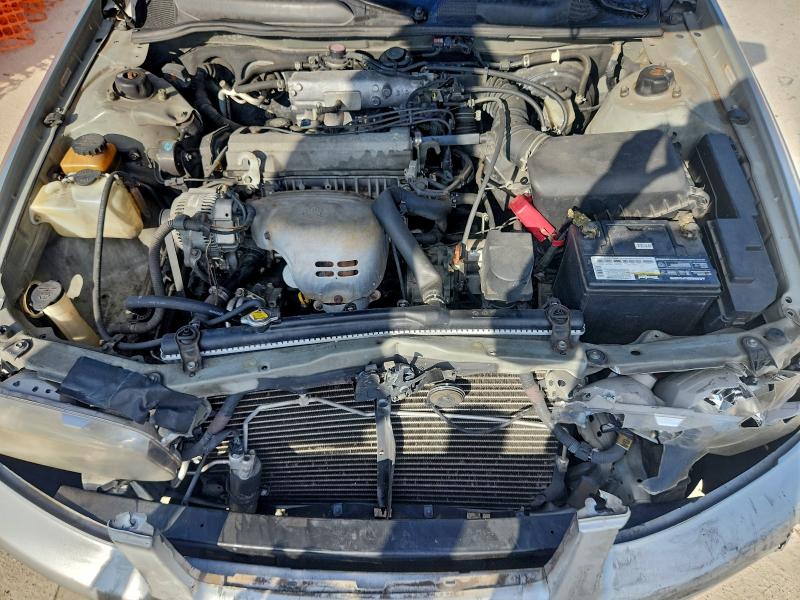 Photo 11 from auction – 2000 TOYOTA CAMRY CE with VIN 4T1BG22K6YU711720