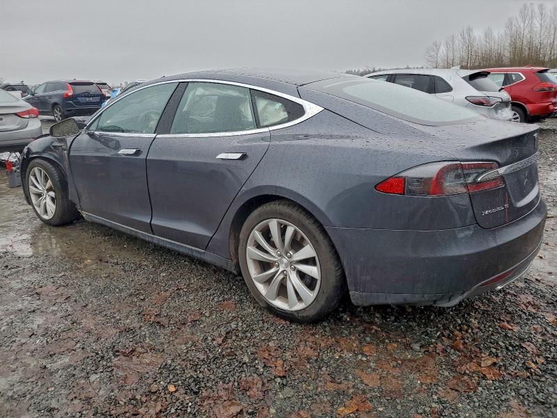 Photo 2 from auction – 2015 TESLA MODEL S 85 with VIN 5YJSA1H24FF086120
