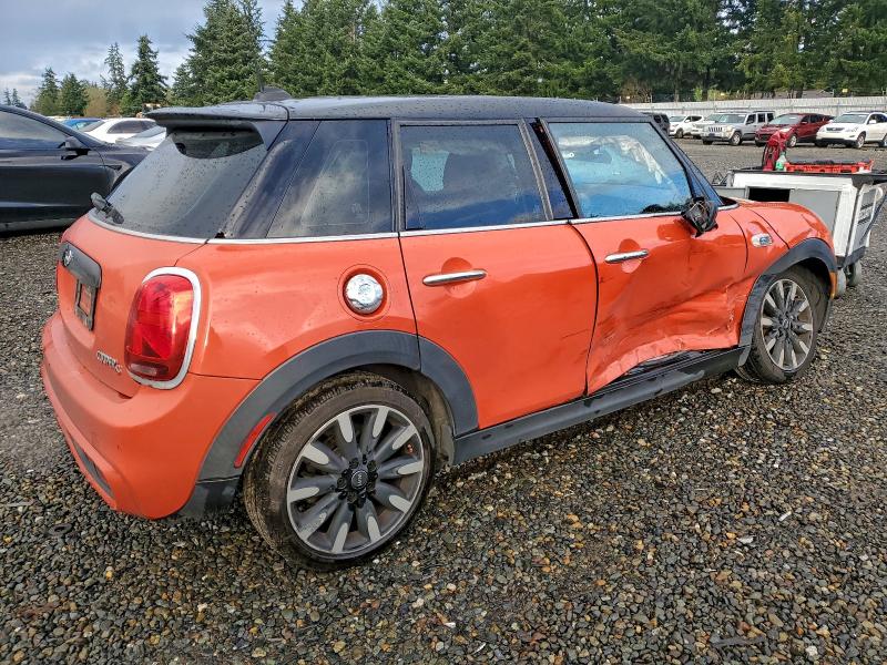 Photo 3 from auction – 2019 MINI COOPER S with VIN WMWXU3C5XK2H87736