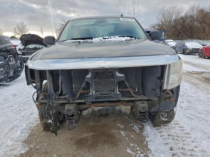 Photo 5 from auction – 2010 CHEVROLET SILVERADO with VIN 1GCSKSE30AZ151497