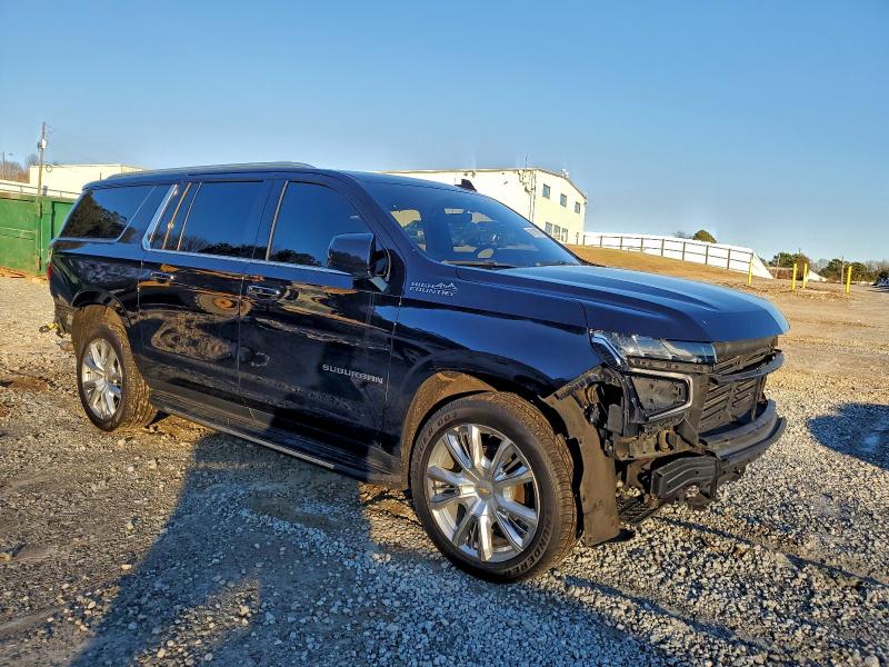 Photo 4 from auction – 2021 CHEVROLET SUBURBAN C with VIN 1GNSCGKL2MR250171