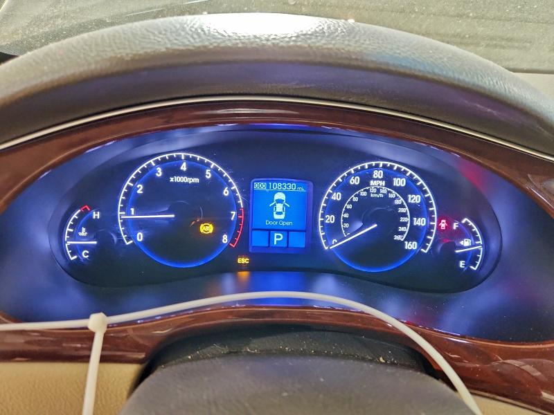 Photo 9 from auction – 2014 HYUNDAI GENESIS 3. with VIN KMHGC4DD4EU261718