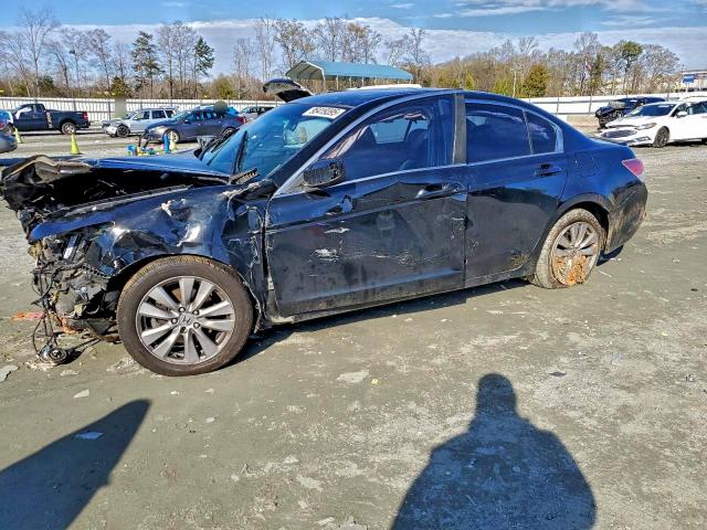HONDA ACCORD EXL 2011 with VIN 1HGCP2F89BA133016 - Photo from auction