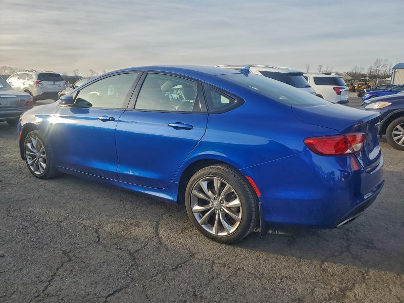 Photo 2 from auction – 2015 CHRYSLER 200 S with VIN 1C3CCCDG2FN523274