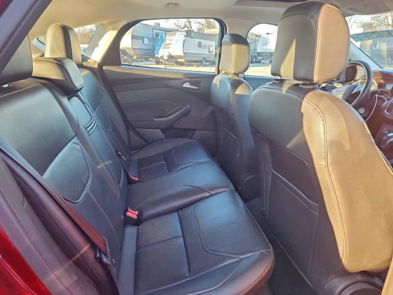 Photo 11 from auction – 2016 FORD FOCUS SE with VIN 1FADP3K25GL326002