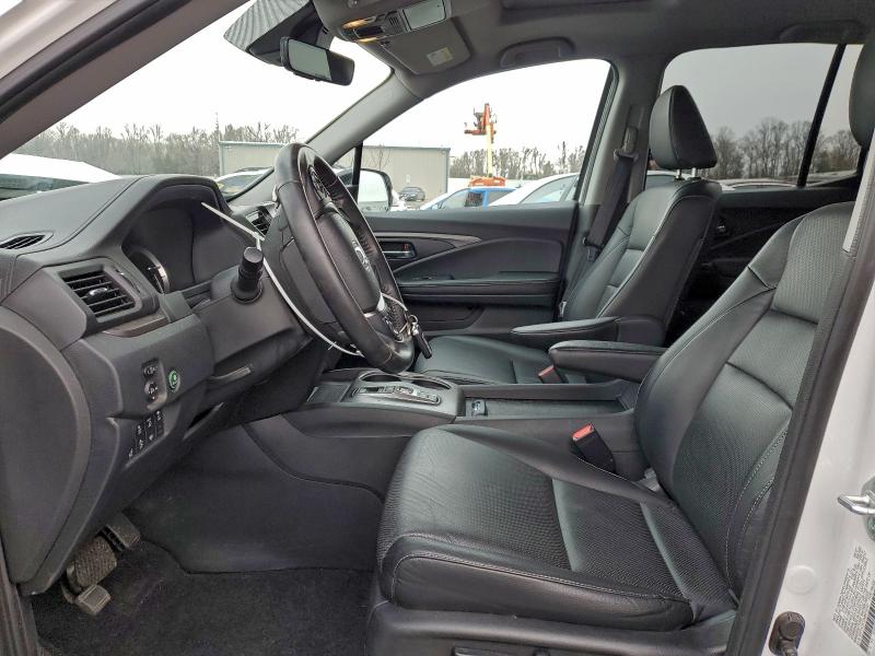 Photo 7 from auction – 2021 HONDA RIDGELINE with VIN 5FPYK3F72MB019747