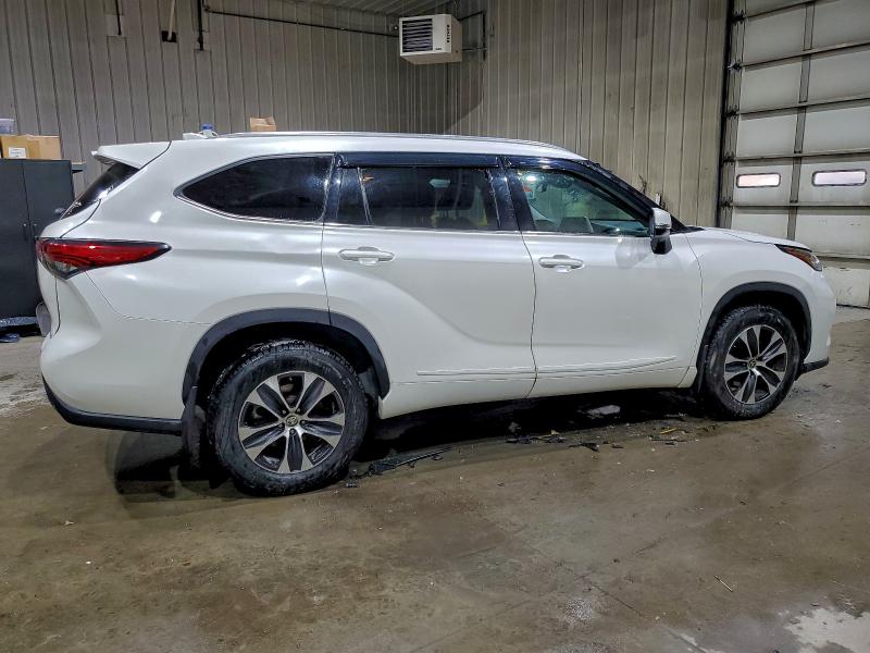 Photo 3 from auction – 2020 TOYOTA HIGHLANDER with VIN 5TDGZRBH0LS047767